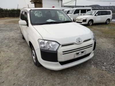 Toyota SUCCEED