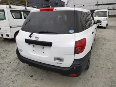 Nissan AD