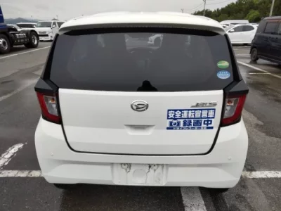 Daihatsu MIRA E S