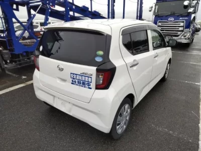 Daihatsu MIRA E S