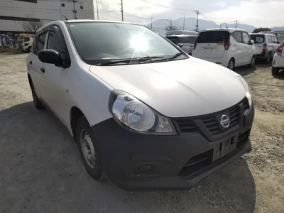 Nissan AD
