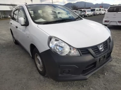 Nissan AD