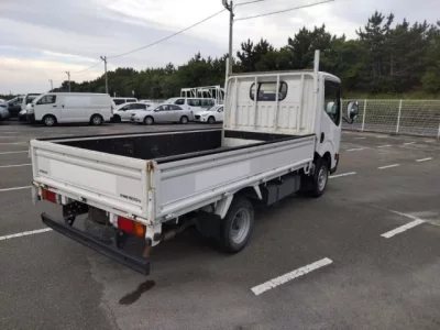 Nissan ATLAS