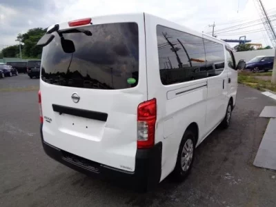Nissan CARAVAN VAN