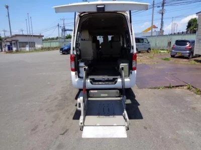 Nissan CARAVAN VAN