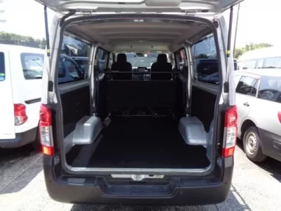 Nissan CARAVAN VAN