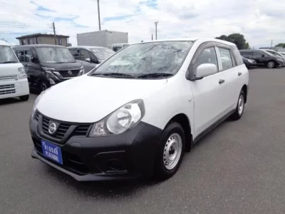Nissan AD
