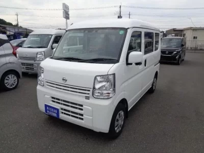 Nissan CLIPPER VAN