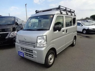 Nissan CLIPPER VAN