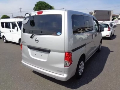 Nissan NV200