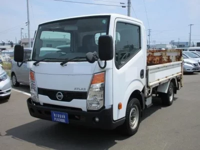 Nissan ATLAS