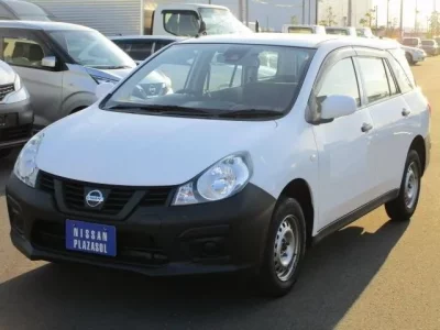 Nissan AD