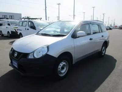 Nissan AD
