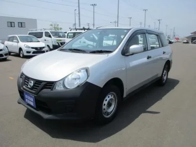 Nissan AD