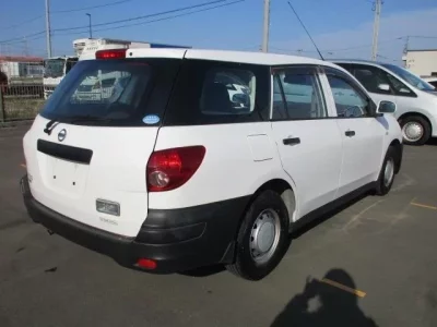 Nissan AD
