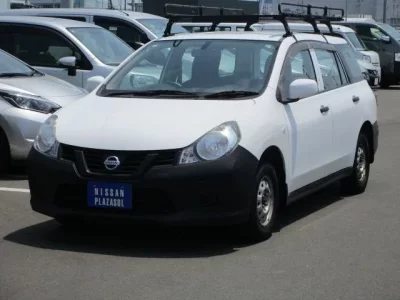Nissan AD
