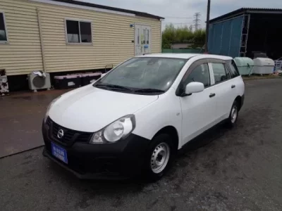 Nissan AD