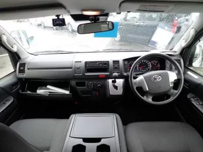 Toyota REGIUS ACE VAN