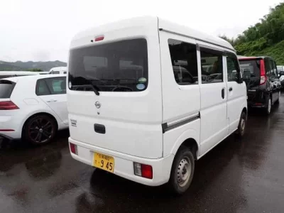 Nissan CLIPPER VAN