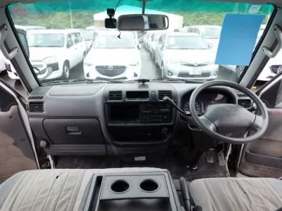 Nissan VANETTE VAN