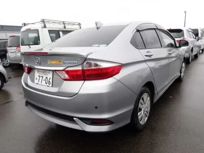Honda GRACE