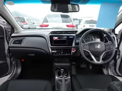 Honda GRACE
