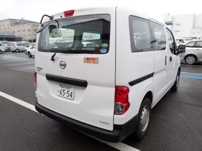 Nissan NV200