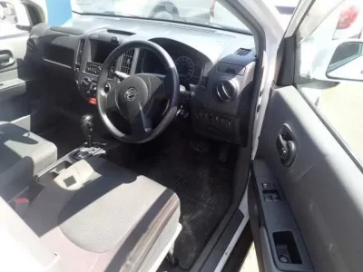 Nissan AD