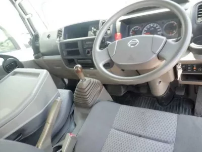 Nissan ATLAS