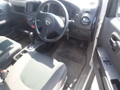 Nissan AD