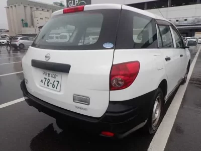Nissan AD