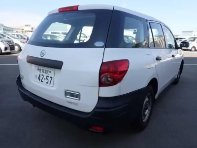 Nissan AD