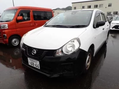 Nissan AD