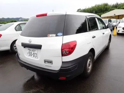 Nissan AD