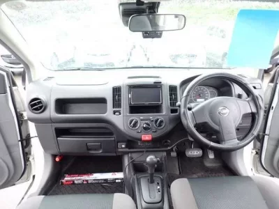 Nissan AD