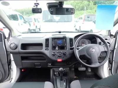 Nissan AD