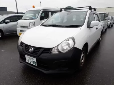 Nissan AD