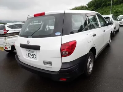 Nissan AD