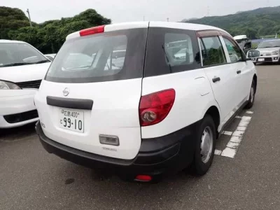 Nissan AD
