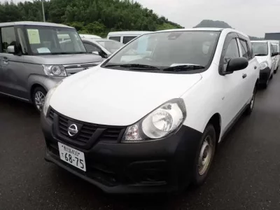Nissan AD
