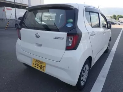 Daihatsu MIRA E S