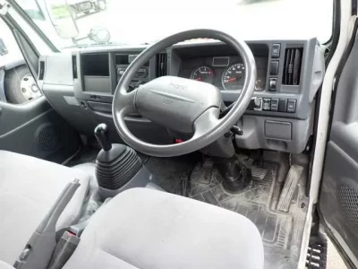 Mazda TITAN