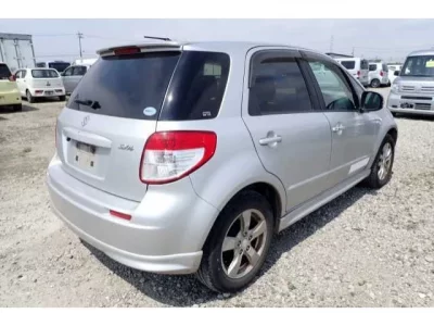Suzuki SX-4