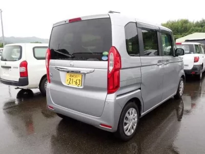 Honda N BOX