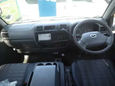 Mazda BONGO VAN