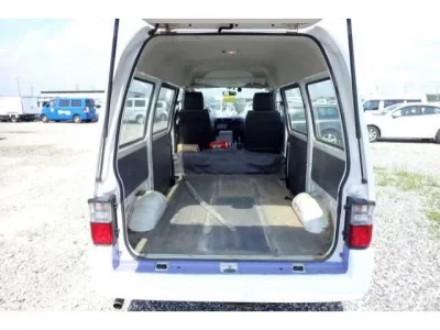 Mazda BONGO VAN