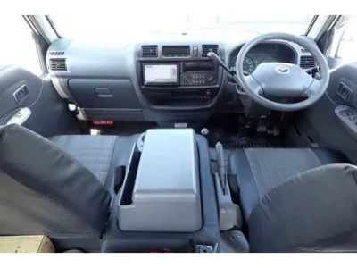 Mazda BONGO VAN