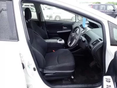 Daihatsu MEBIUS