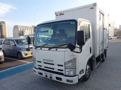 Isuzu ELF