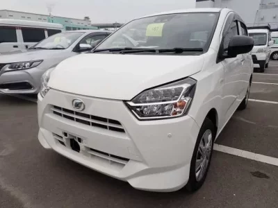 Daihatsu MIRA E S